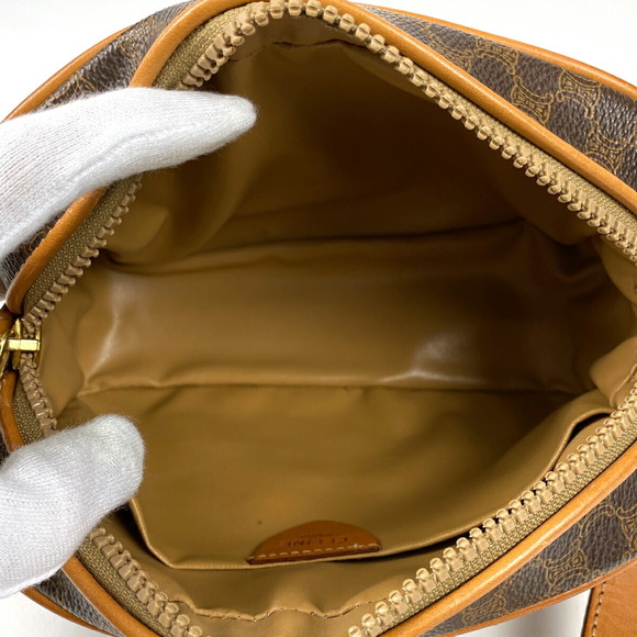 Celine Macadam Pattern Canvas Shoulder Bag Brown - Picture 5 of 5